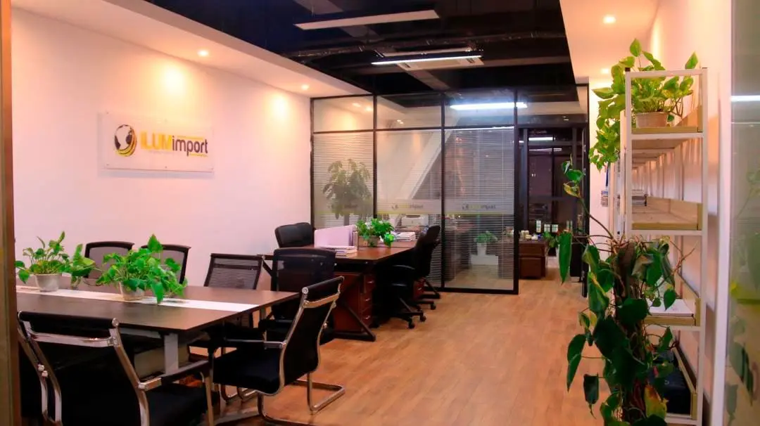 Escritório da Ilumimport em Ningbo, na China